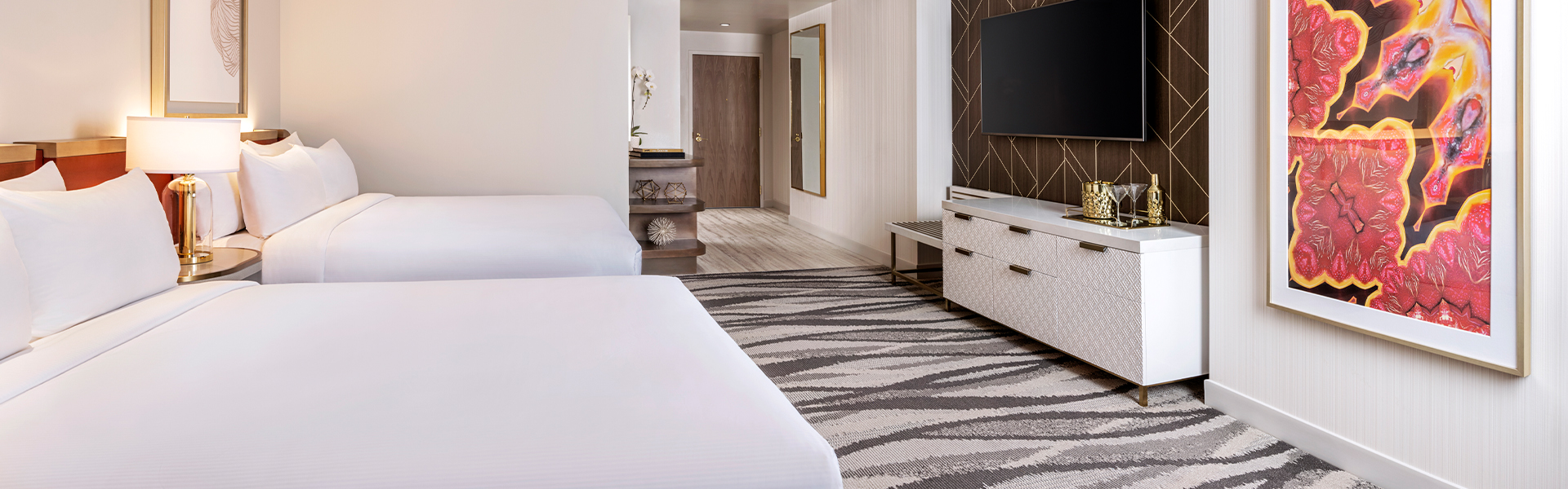 Bedroom twin beds