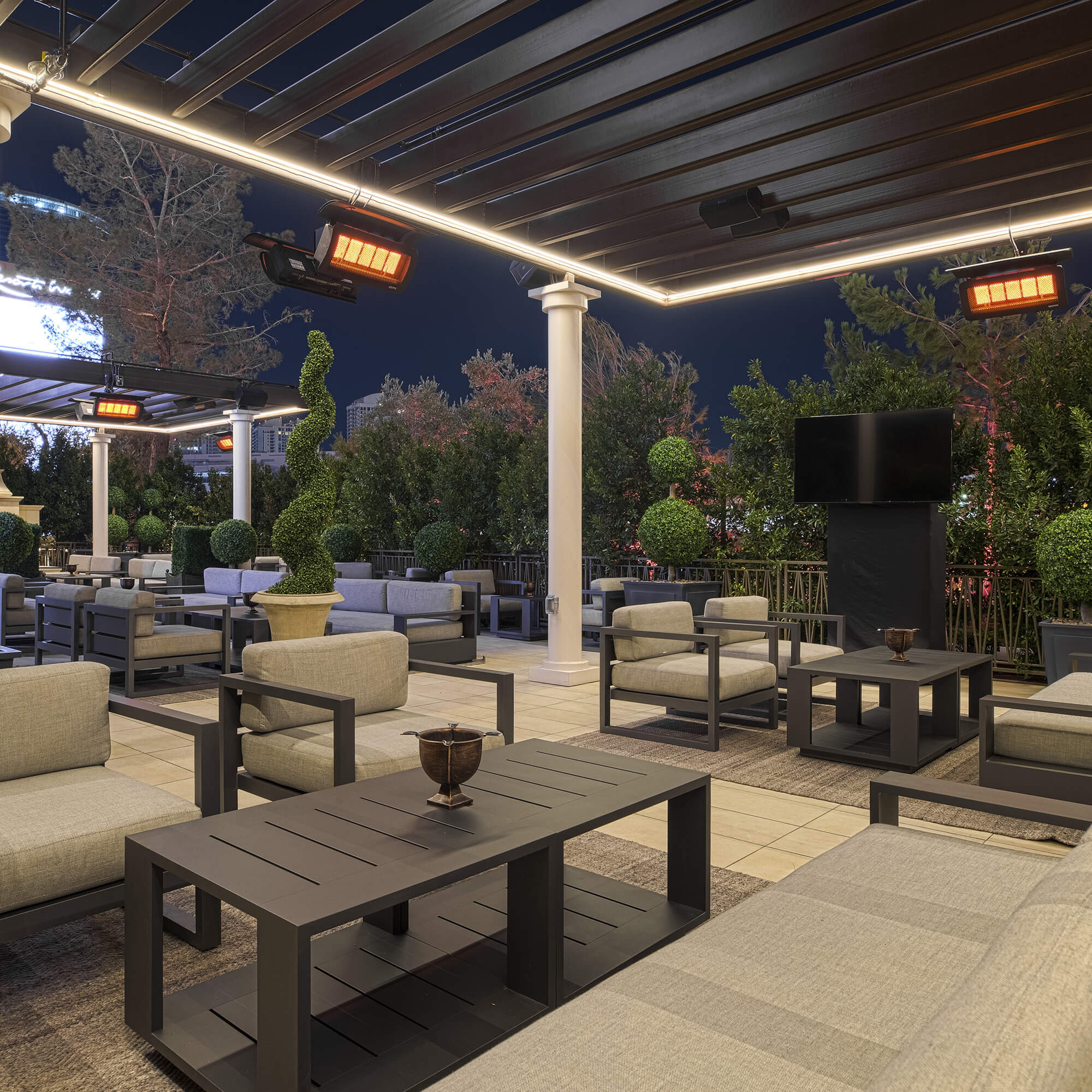 Eight Cigar Lounge Interior 3